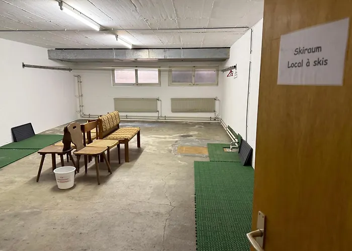 Salute Budget لوكباد